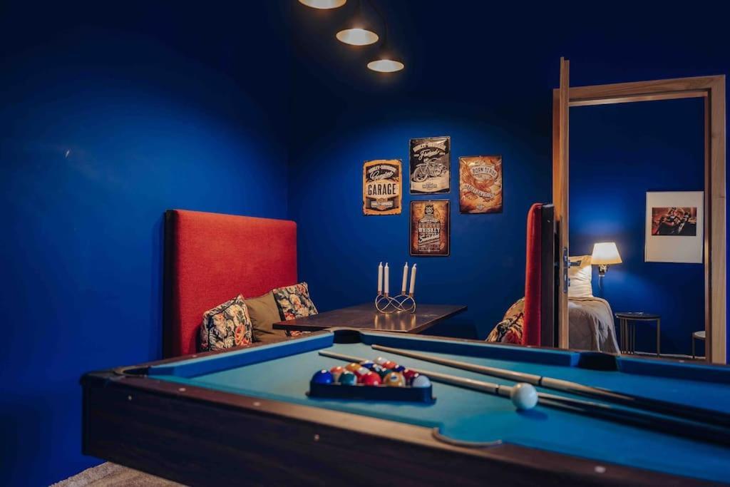 Unique Apartment With Private Pool, Cinema, Spa Prague Exterior photo